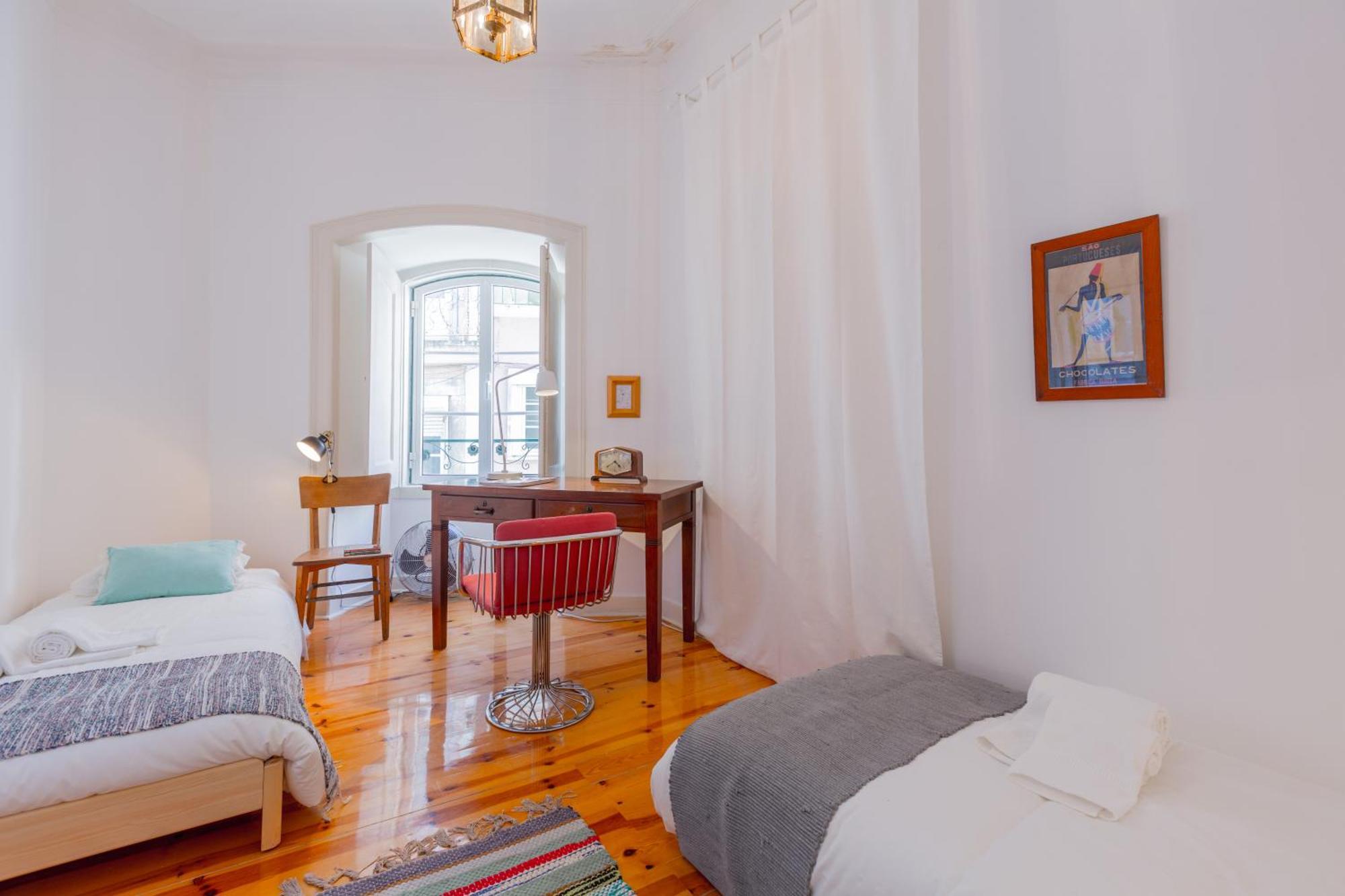 Spacious, Bright And Sunny Apartment, By Timecooler Lisabona Exterior foto
