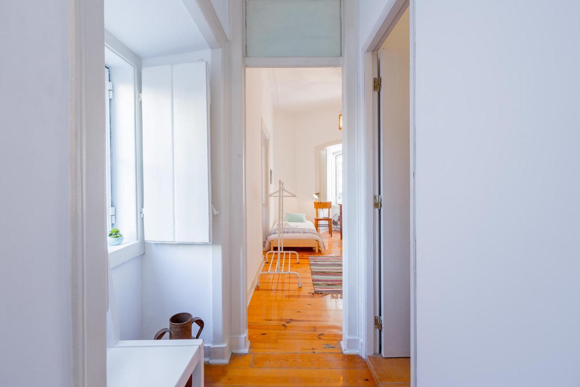 Spacious, Bright And Sunny Apartment, By Timecooler Lisabona Exterior foto