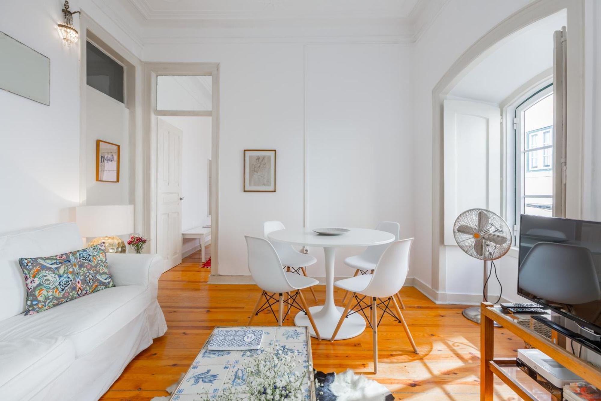 Spacious, Bright And Sunny Apartment, By Timecooler Lisabona Exterior foto
